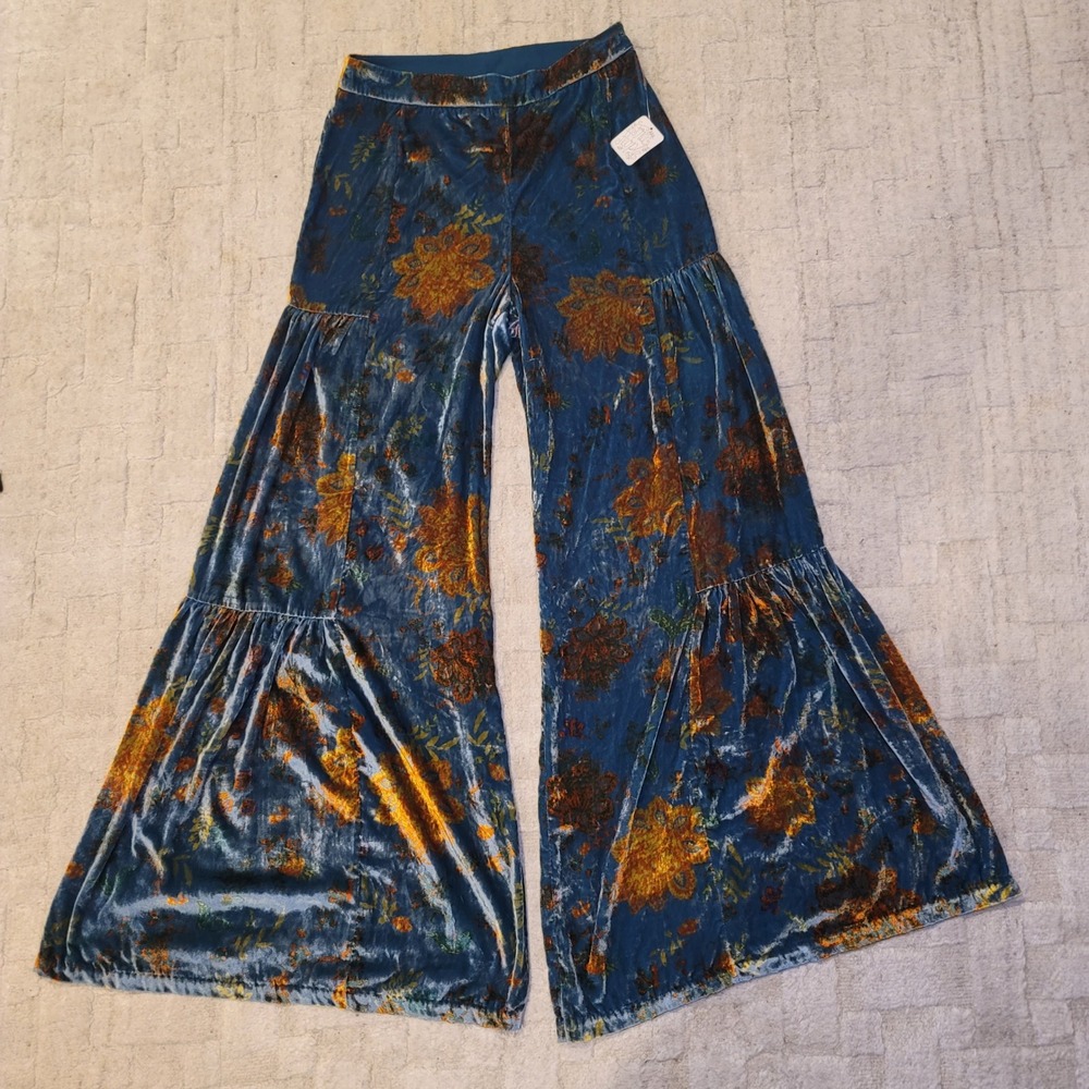 Free People Turquoise Floral Velvet Wide Leg Tiered Pants OB1070898 Size 6